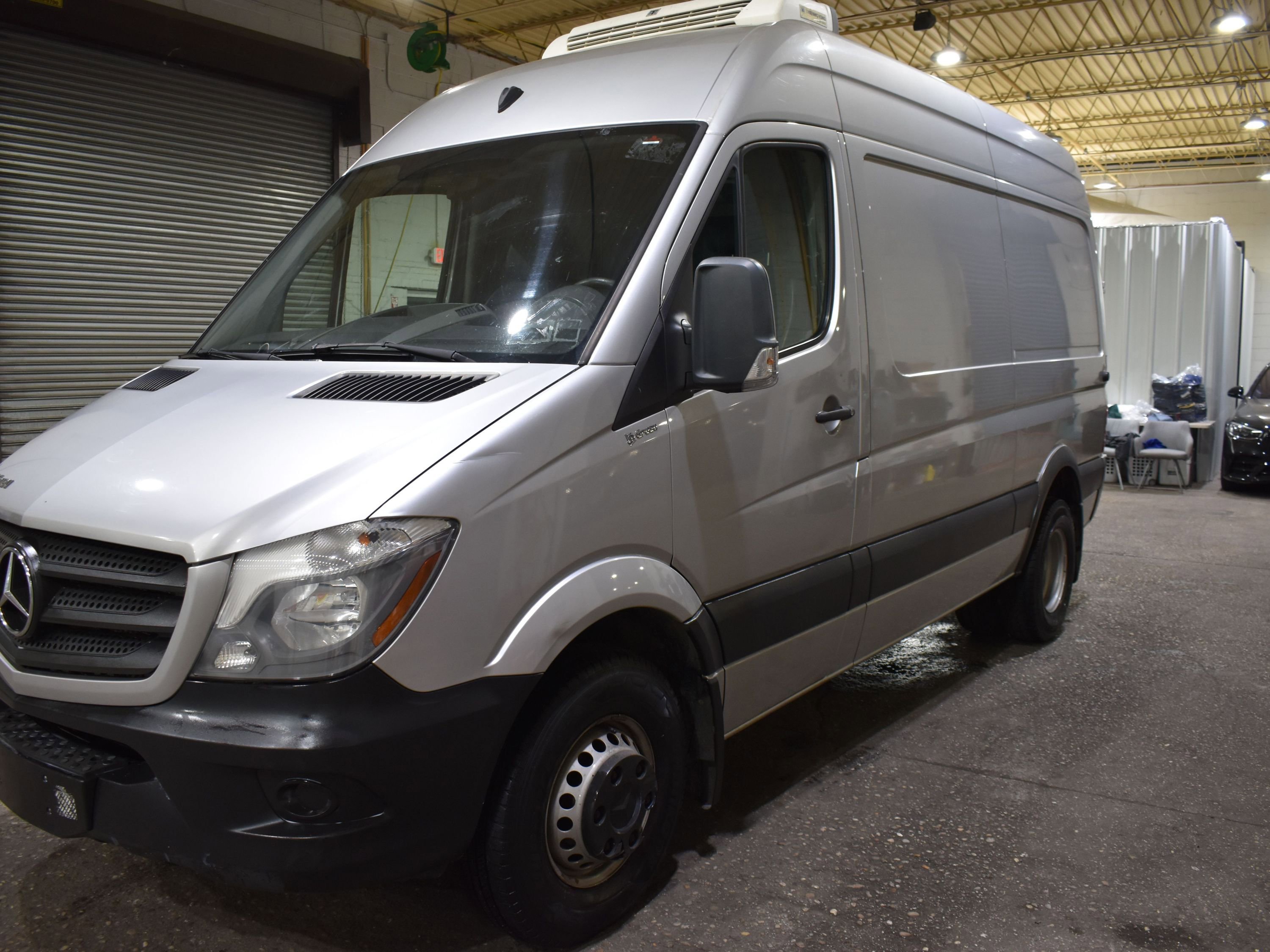 mercedes-benz sprinter cargo van 2017 WD3PF0CD1HP390129 image mercedes-benz sprinter cargo van 2017 WD3PF0CD1HP390129 image